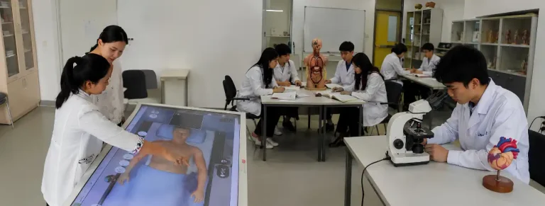 Why Do Students at KMI University Get Better Practical Exposure During MBBS?