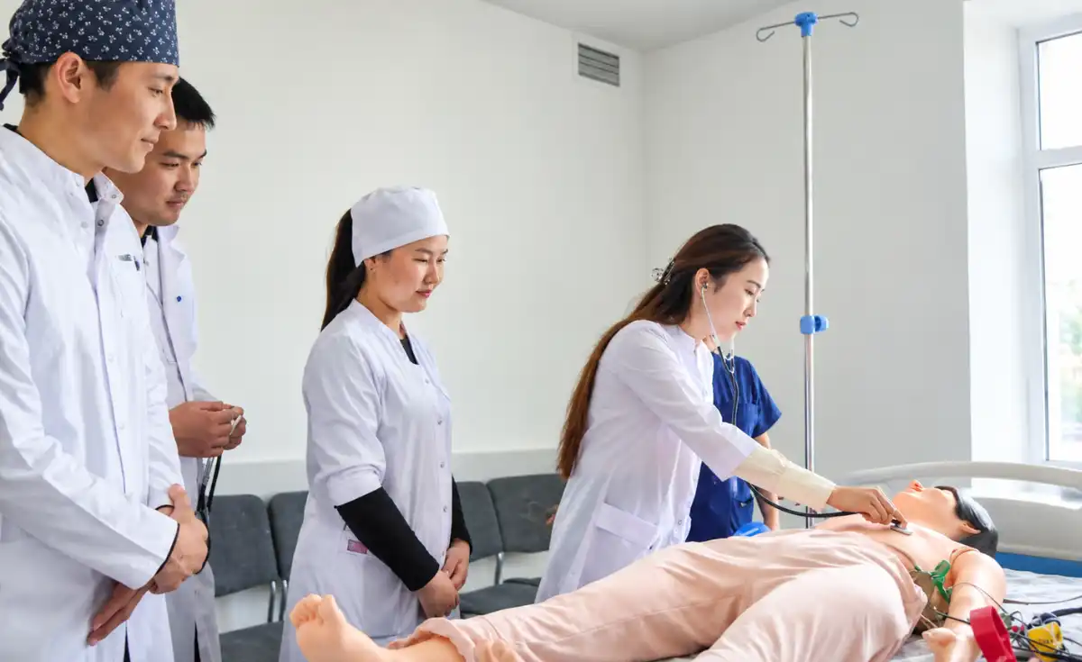 Advanced Medical Technology for Clinical Training